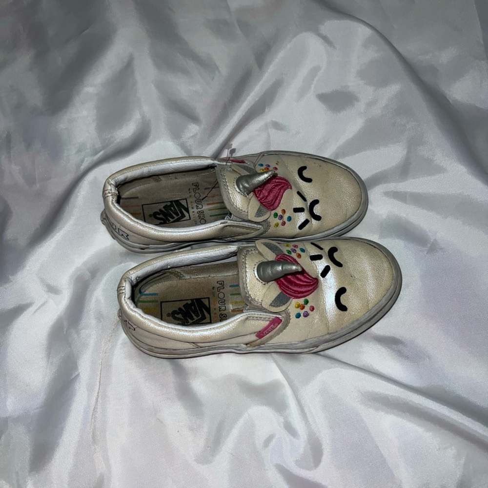 Vans Kids Unicorn Slip-On Sneakers - Cream and Pink
